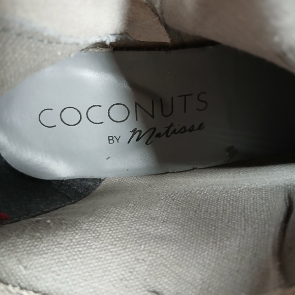 Coconuts By Matisse Margarita Gray Suede Pointed Toe Ankle Booties #1020 - Picture 10 of 12